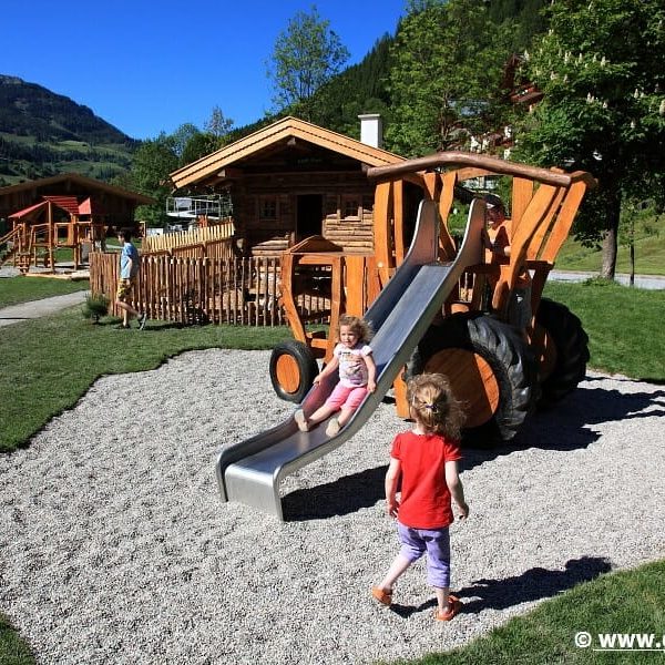 Sport- und Freizeitzentrum – Rucki Zucki’s Gaudi Alm | Ferienwohnung Langwallner für Ihren Urlaub in Großarl | Sommer und Winter