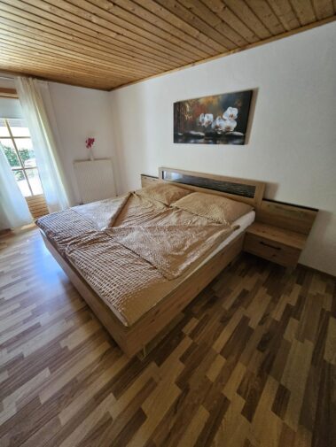 Doppelzimmer mit Terrassenausgang